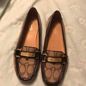 Coach flats 7 1/2